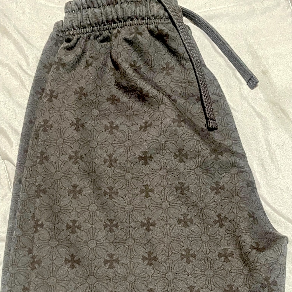 CHROME HEARTS SWEATS size (MEDIUM)